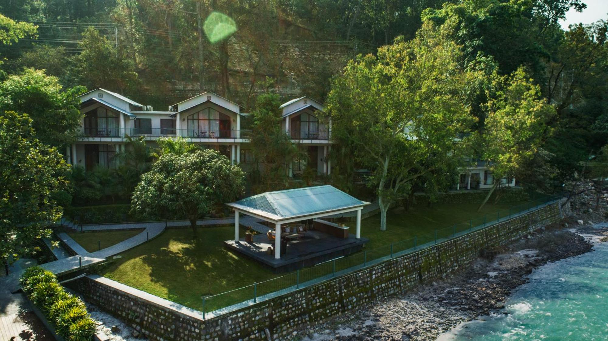 Anand Kashi By The Ganges Rishikesh - Ihcl Seleqtions Hotel Sirasu Exterior photo